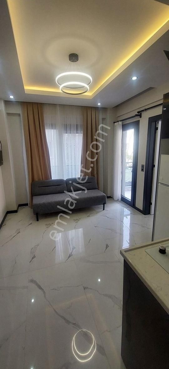 Kınıklı'da 55 M2 2+1 Kiralık Apart