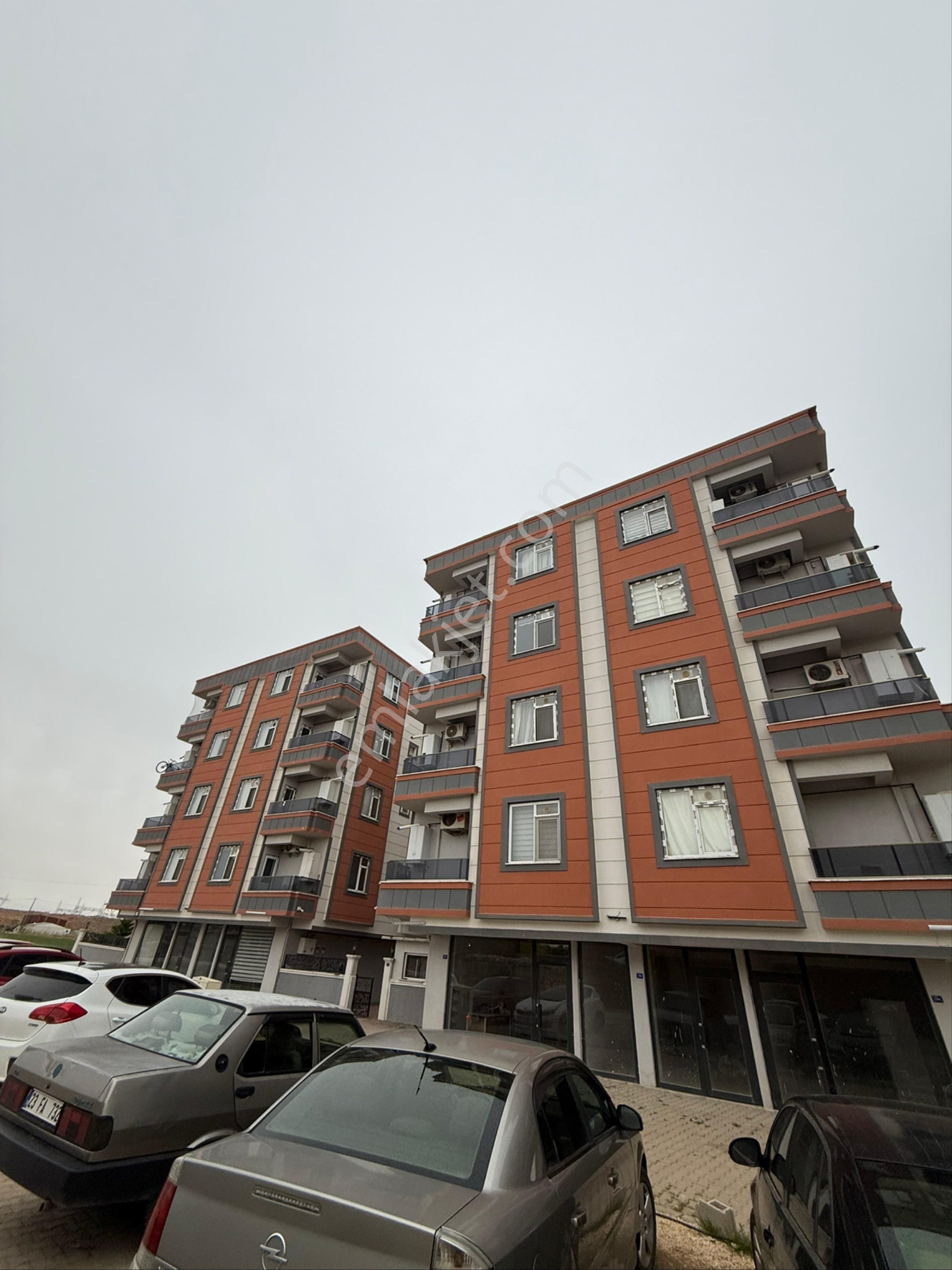 Has Birlik Emlaktan Kiralık 1+1 Eşyalı Daire