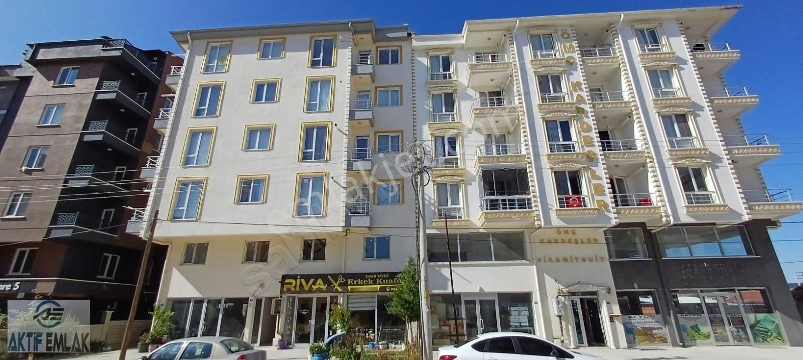 Afyon Erenler Merkezde Kiralık Eşyalı Daire
