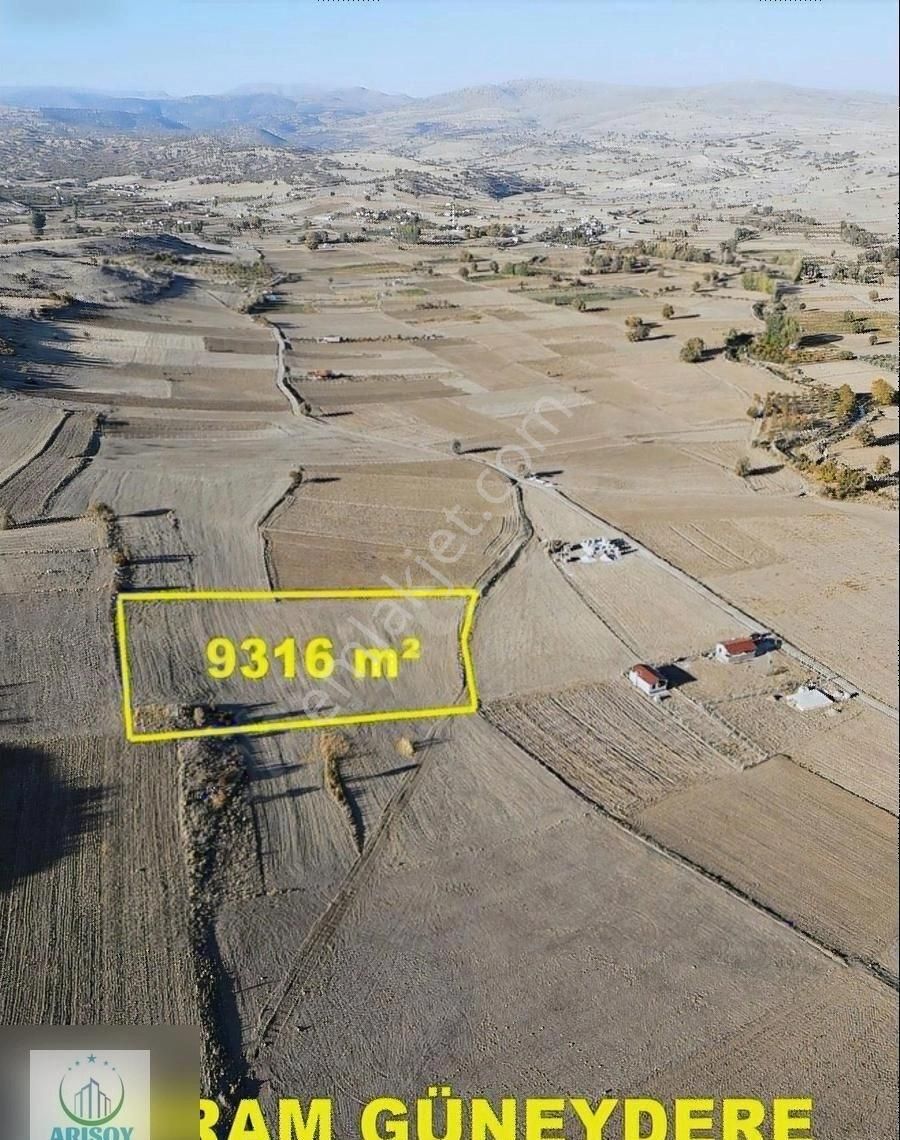 Arısoy'dan 9316m² Müstakil Tapu Sulak Tarla