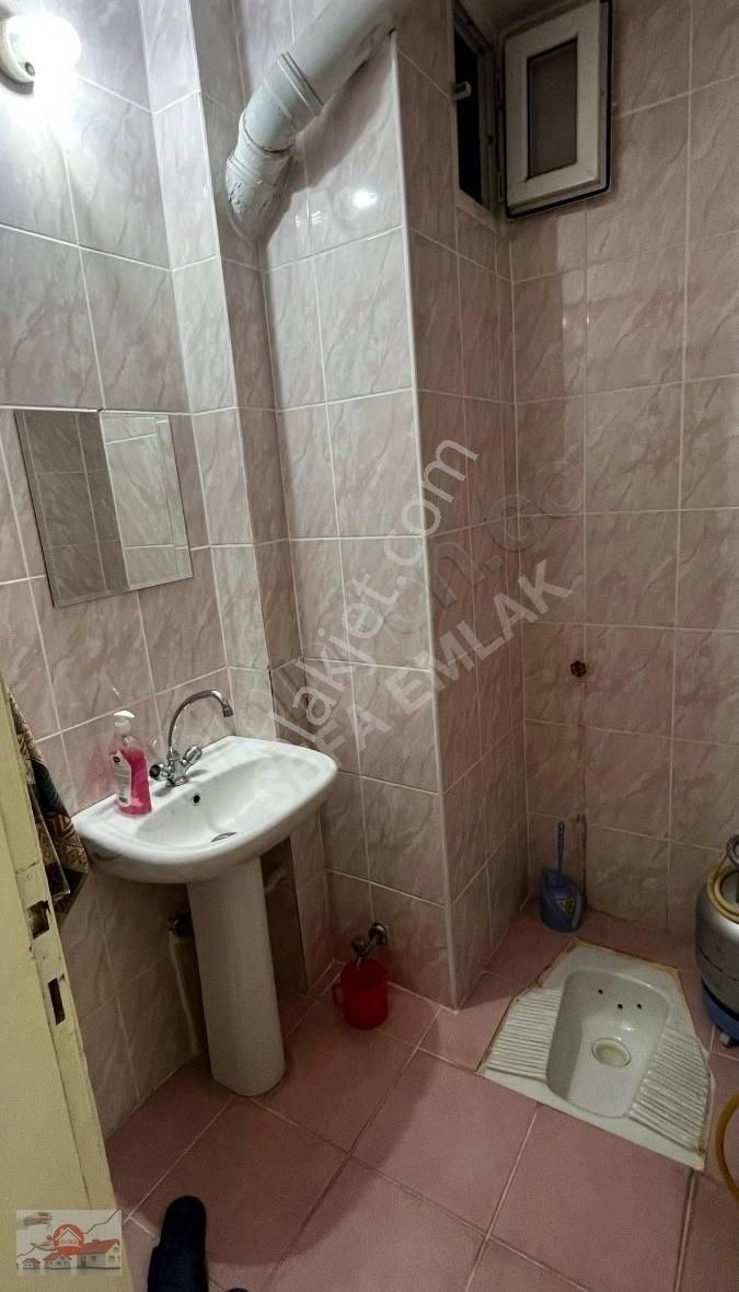 Eşyalı Kiralık Kombili Yüzme Havuzlu Kılimalı 3+1 Arakat Daire