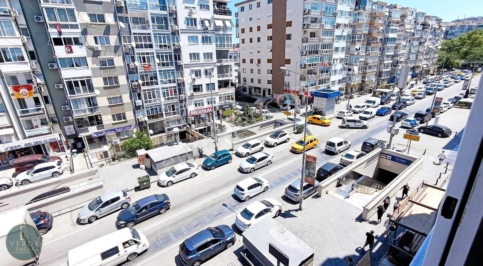 İnönü Caddesi Poligon Metro Durağında 4+1 Kiralık Daire