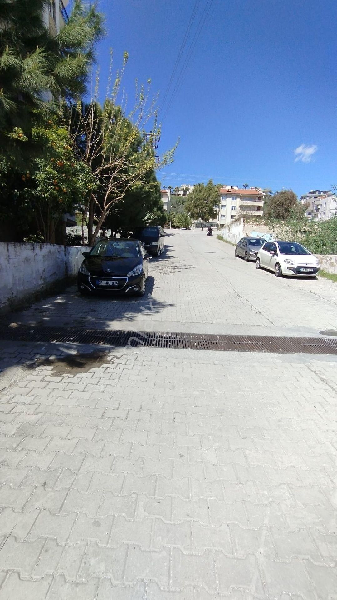 Söke Emlak Ofisisınden Yenikentte Satılık Daire - Görsel 2