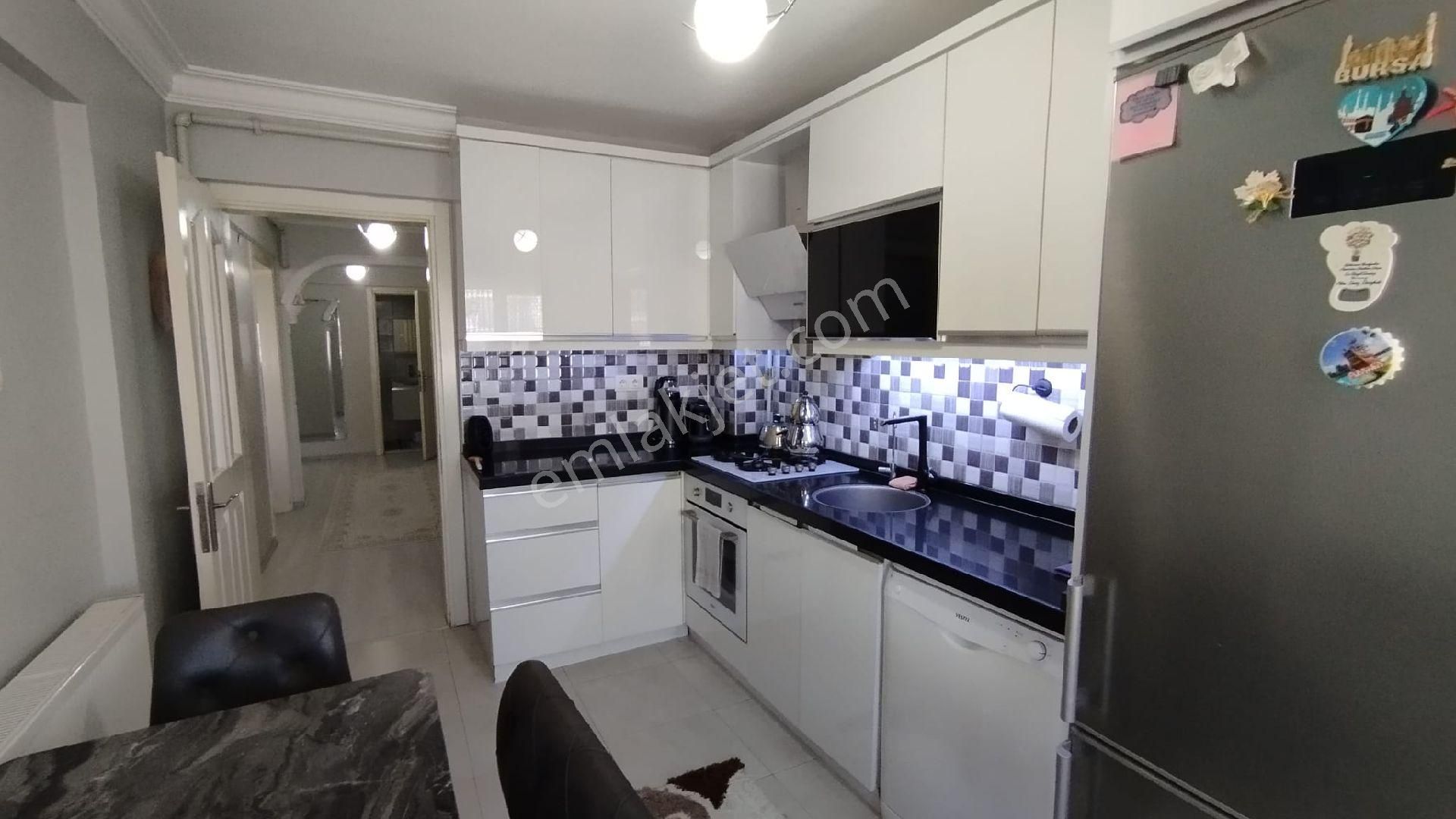 Söke Emlak Ofisisınden Yenikentte Satılık Daire - Görsel 9