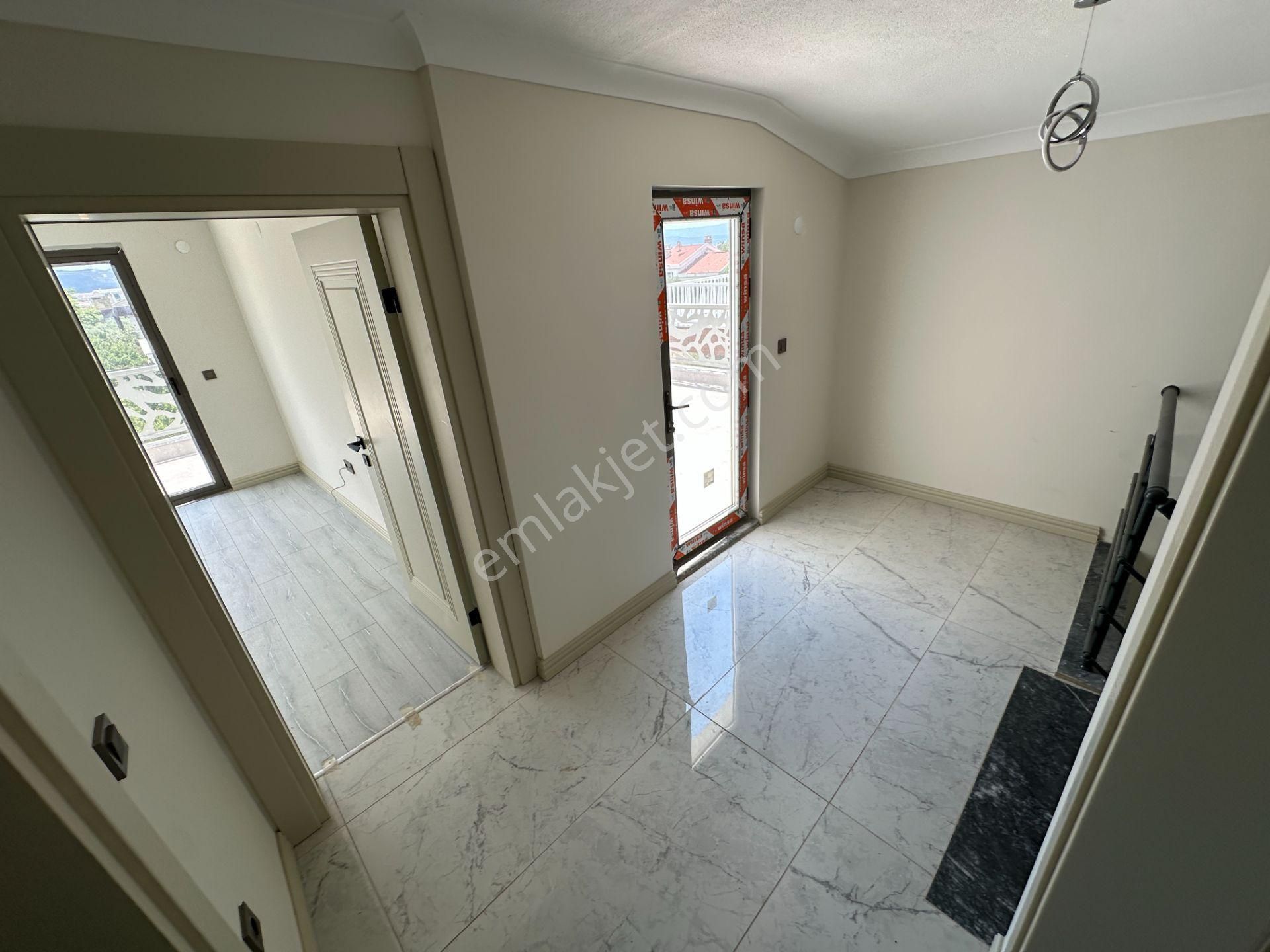 🔴 Ayanoğlundan Huzurun Adresi Altınolukta Akıllı Ev Sistemli Villa - Görsel 18