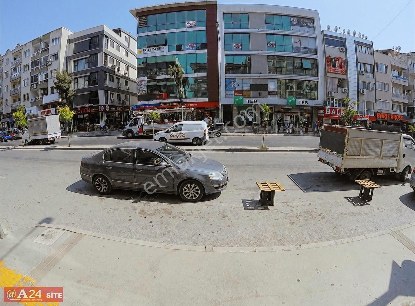 Narlıderede Kiralık Büro Ofis İşyeri Yeni Lüx 81m² Ana Caddede