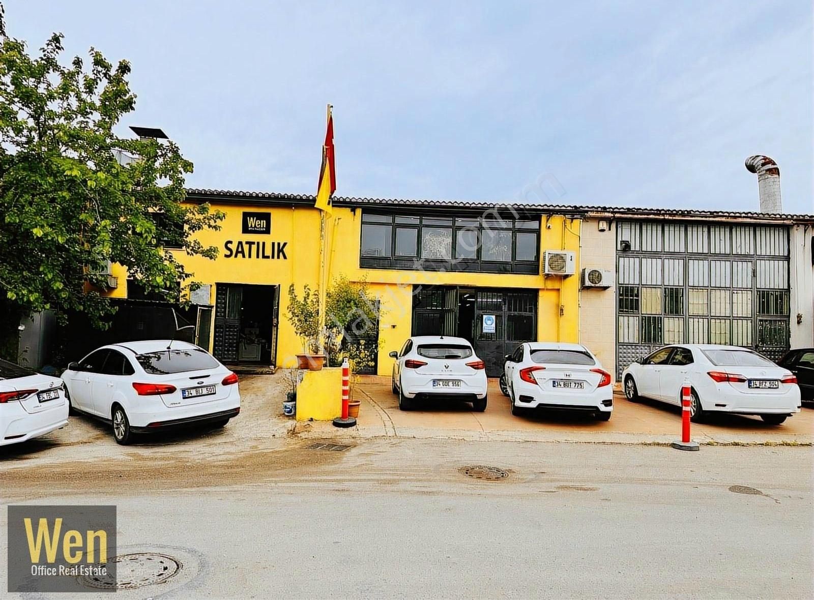 Tuzla Deri Yan Sanayide 190 M² 2 Katlı Yatırımlık Dükkan