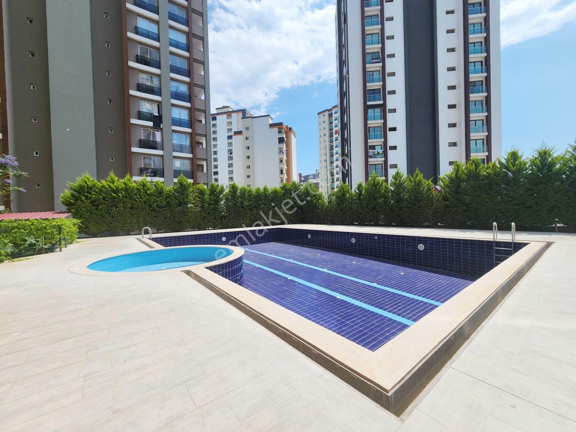 ░_*arcıty*_░den Mezitli'de 4+1 Ultra Lx Site İçi+hamam+havuz+pyj