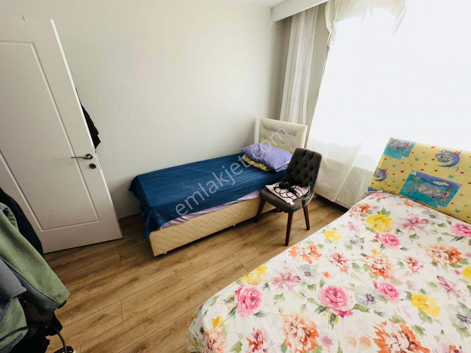 Kadıköy De 2+1 Evebeyn Banyolu Satılık Daire - Görsel 12