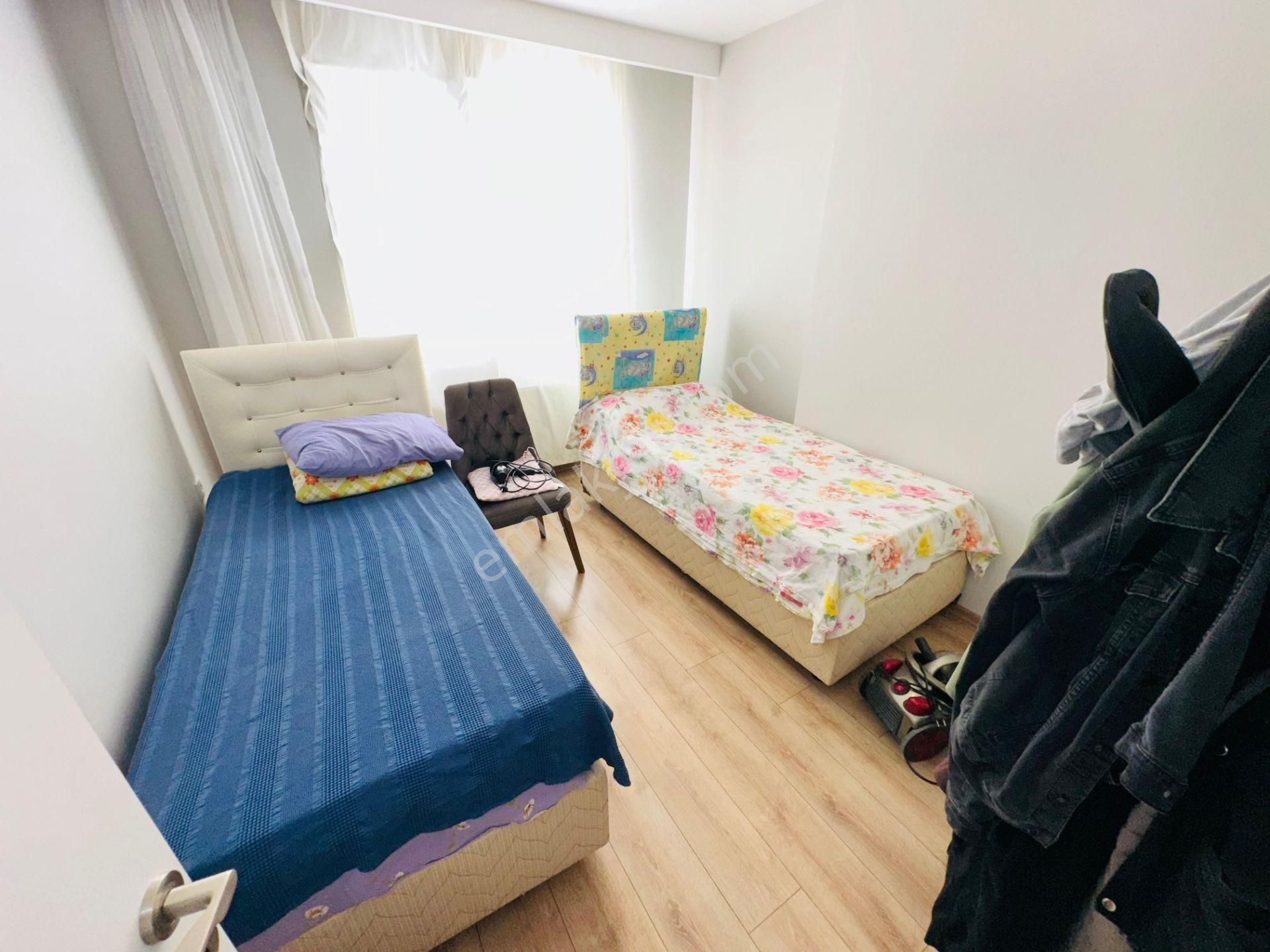 Kadıköy De 2+1 Evebeyn Banyolu Satılık Daire - Görsel 11