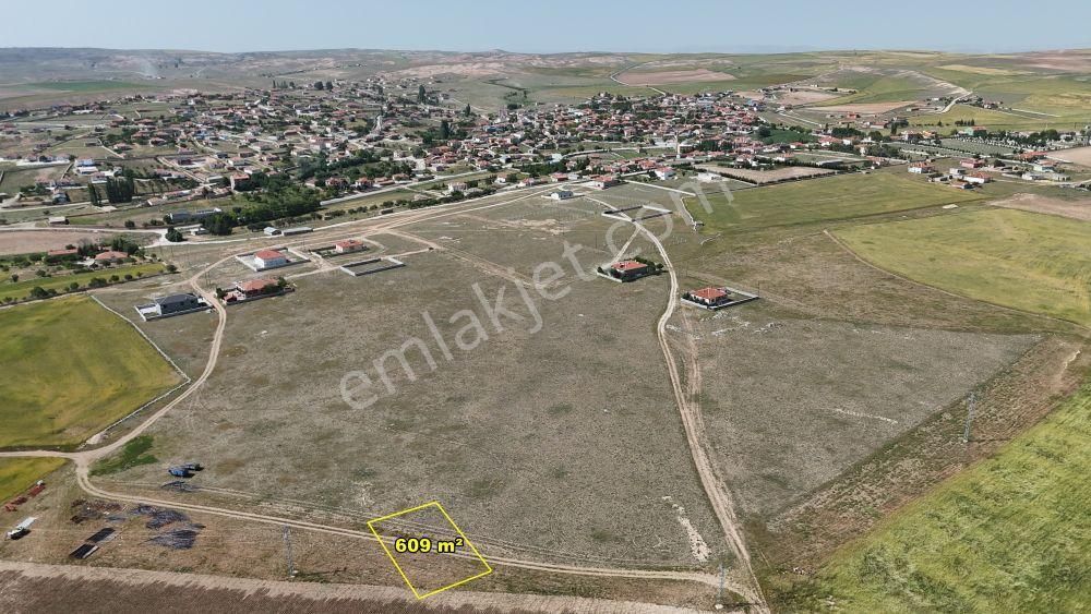 Konya / Cihanbeyli / Kelhasan 609 M² Müstakil Tapu Konut İmarlı Arsa