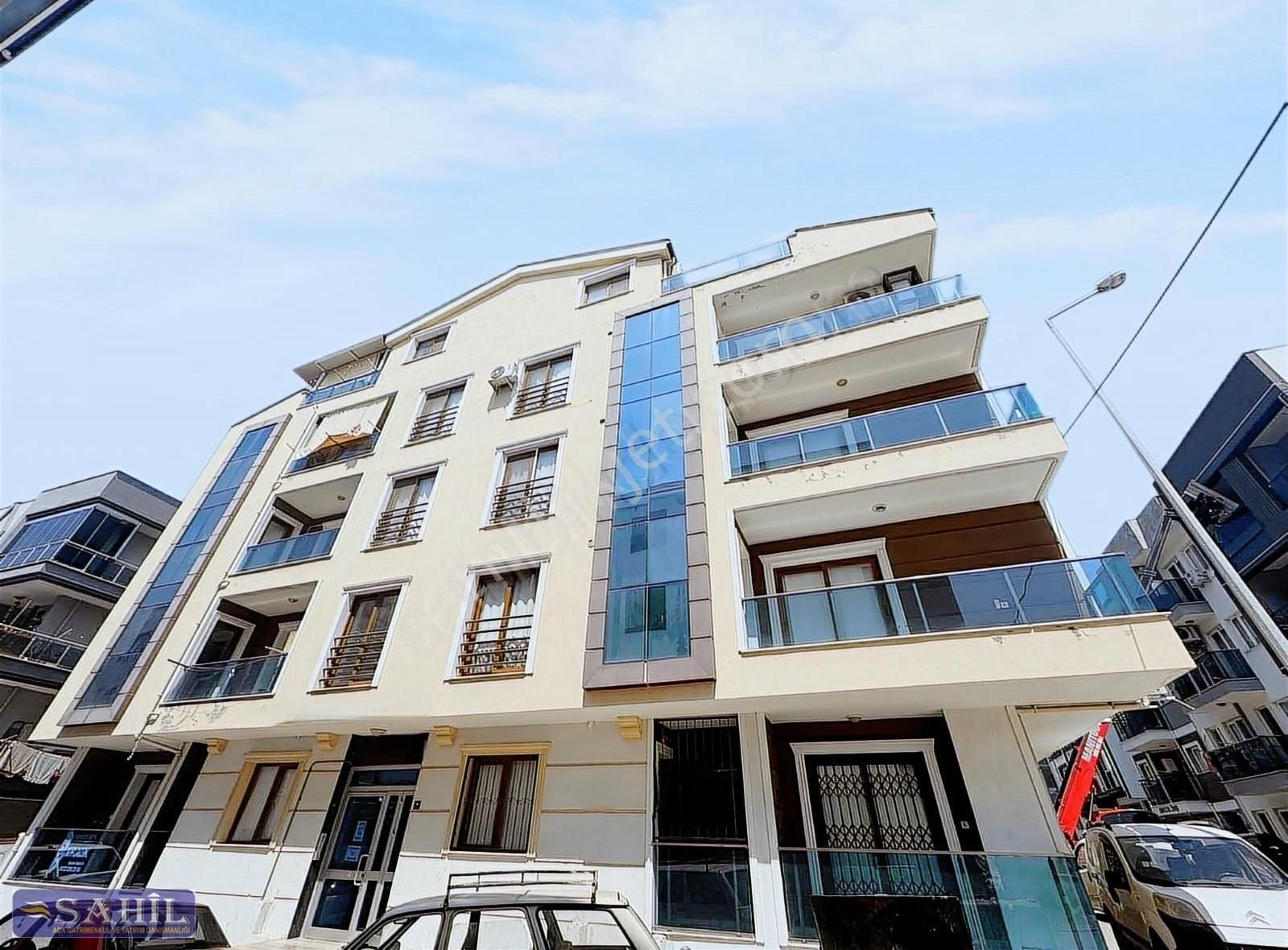 Kuşadası Davutlar Satılık Eşyalı 2+1 Daire