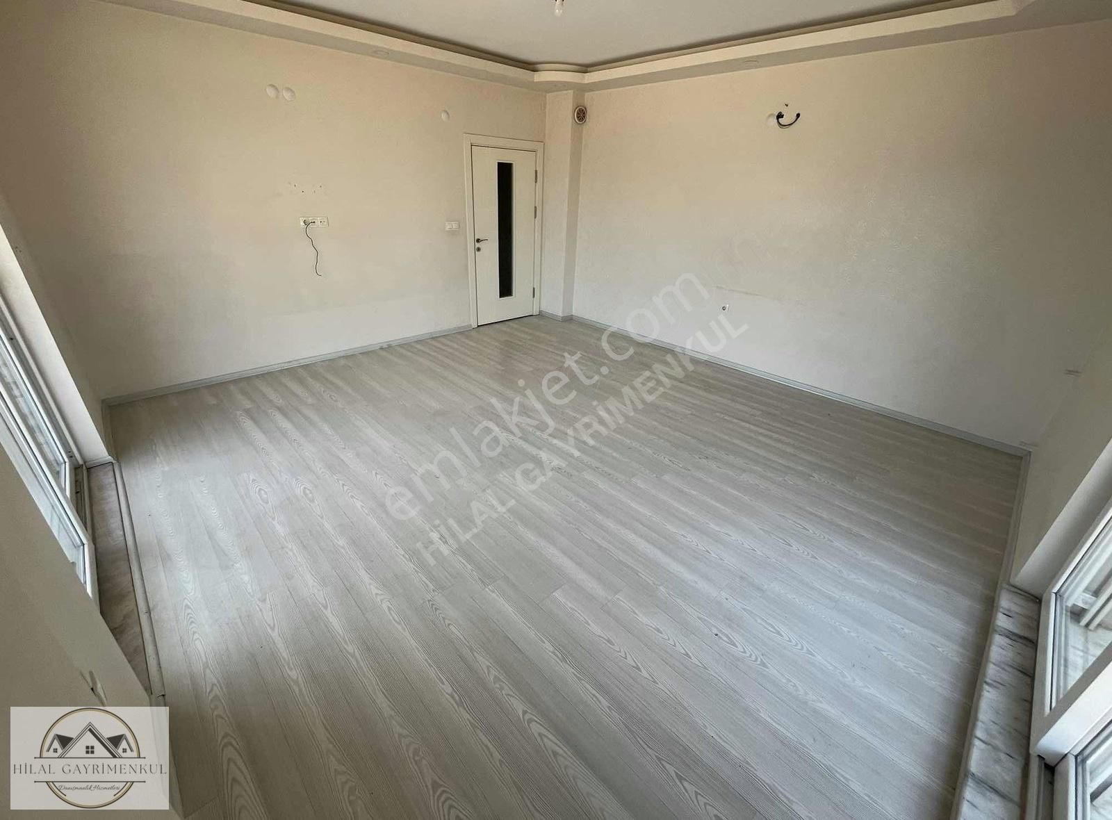 Hilal Gayrimenkulden Termesos Cadde Dibi Geniş Yeni Daire 3+1