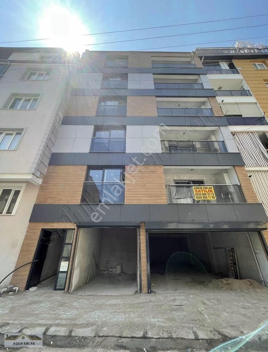 Salihli Namıkkemal Mahallesinde Satılık Sıfır 3+1 Daireler