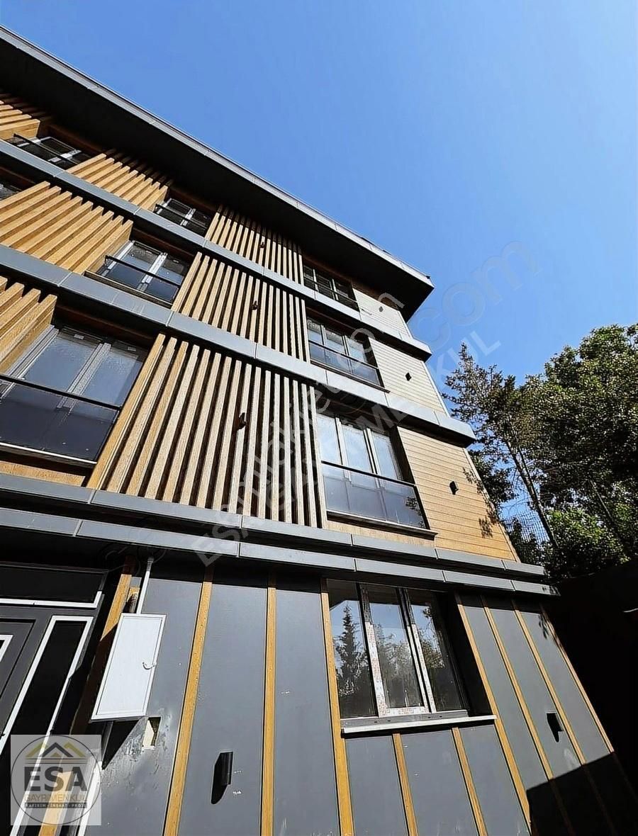 Esa Gayrimenkul'den Pierre Loti Konaklarında Kiralık 2+1 Daire