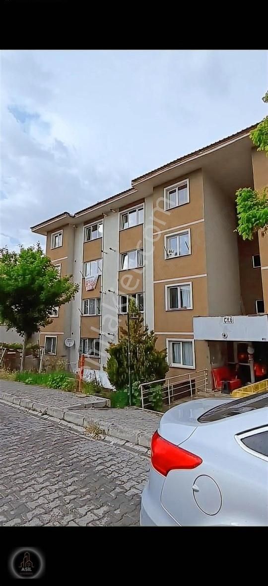 Asil Emlak'tan Demokrasi Tokide 1+1 Ara Kat Satılık Daire