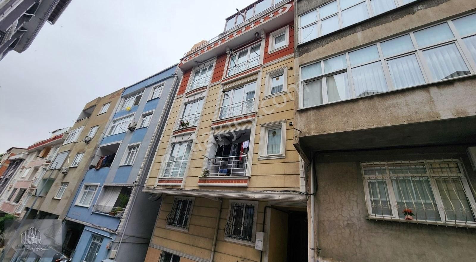 Sulyapıdan Kat Mülkiyetli 3+1 Çatı Kat Yeni Daire