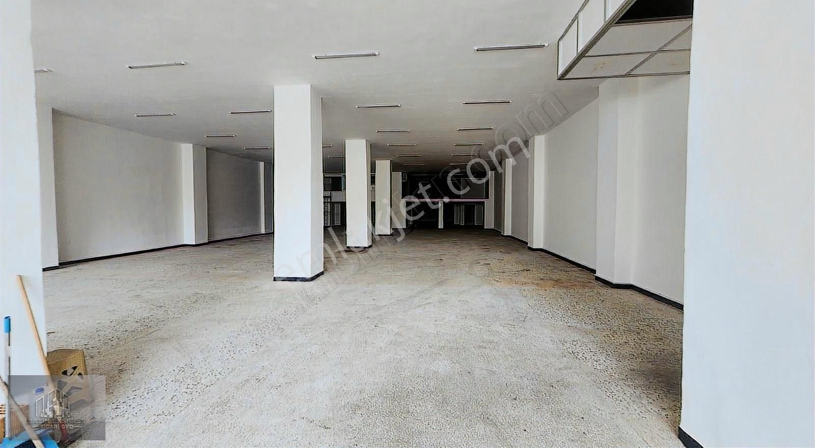 Sulyapıdan 1000 M2 Giriş Depo