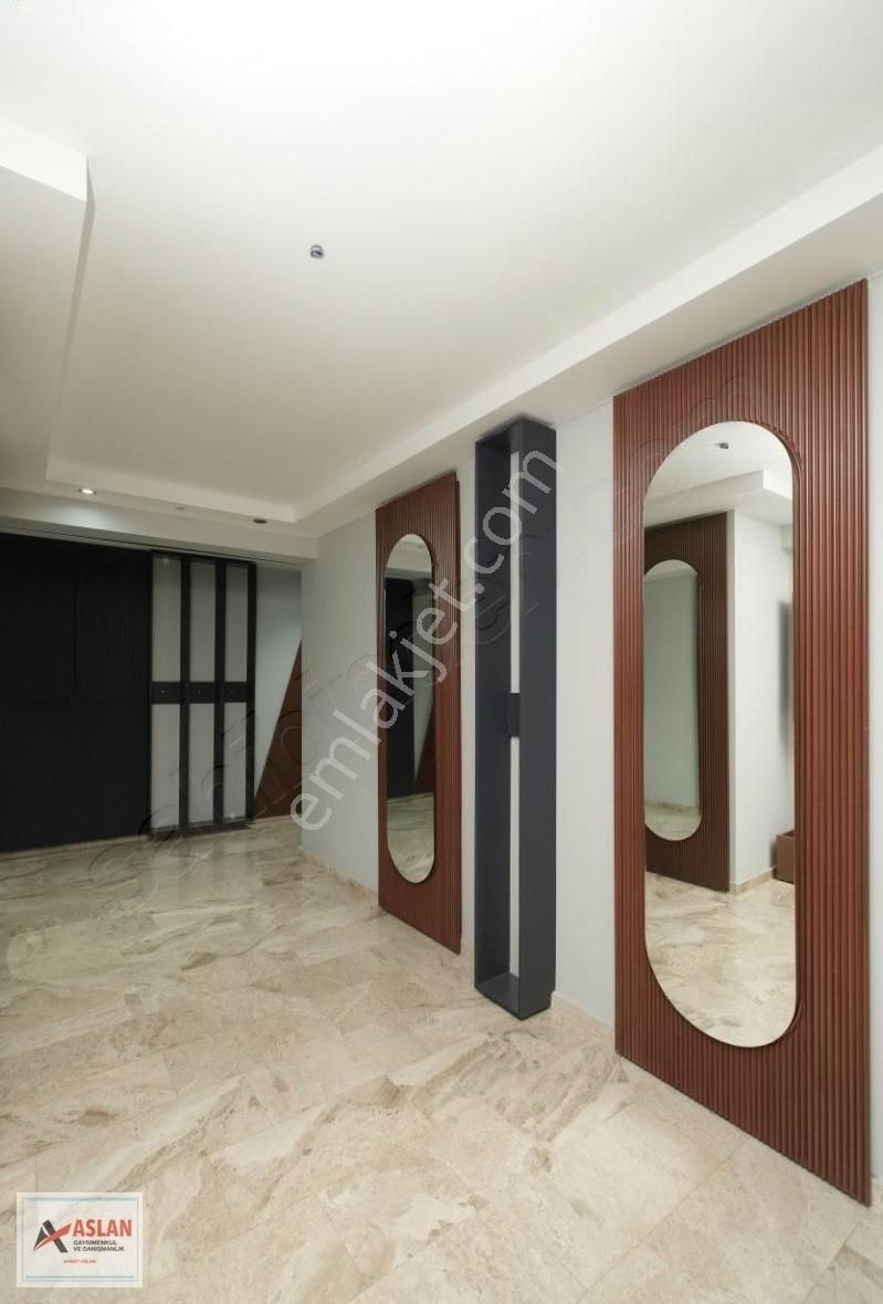 Çengelköy Hasbahçe Evlerinde Bahçeli 3+1/200 M2 Bahçe Katı - Görsel 13