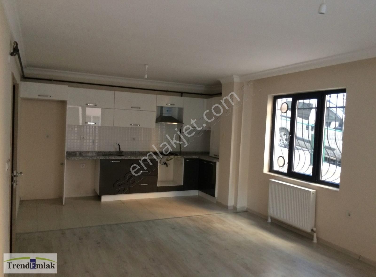 İzmit Merkez'de Satılık 2+1 Daire