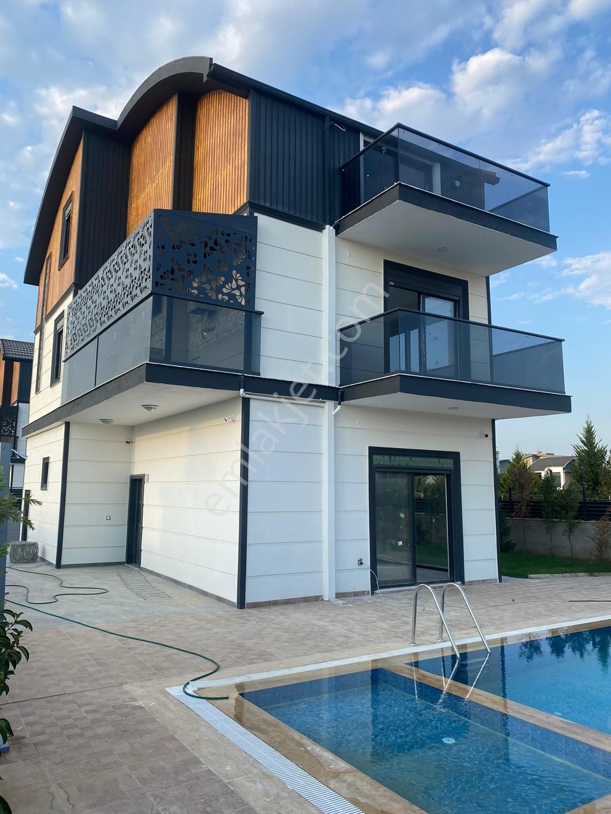Serik Belek-kadriye Arası Denize Yakın Müstakil Bahçe Havuzlu Satılık Sıfır 5+1 Villa - Görsel 11
