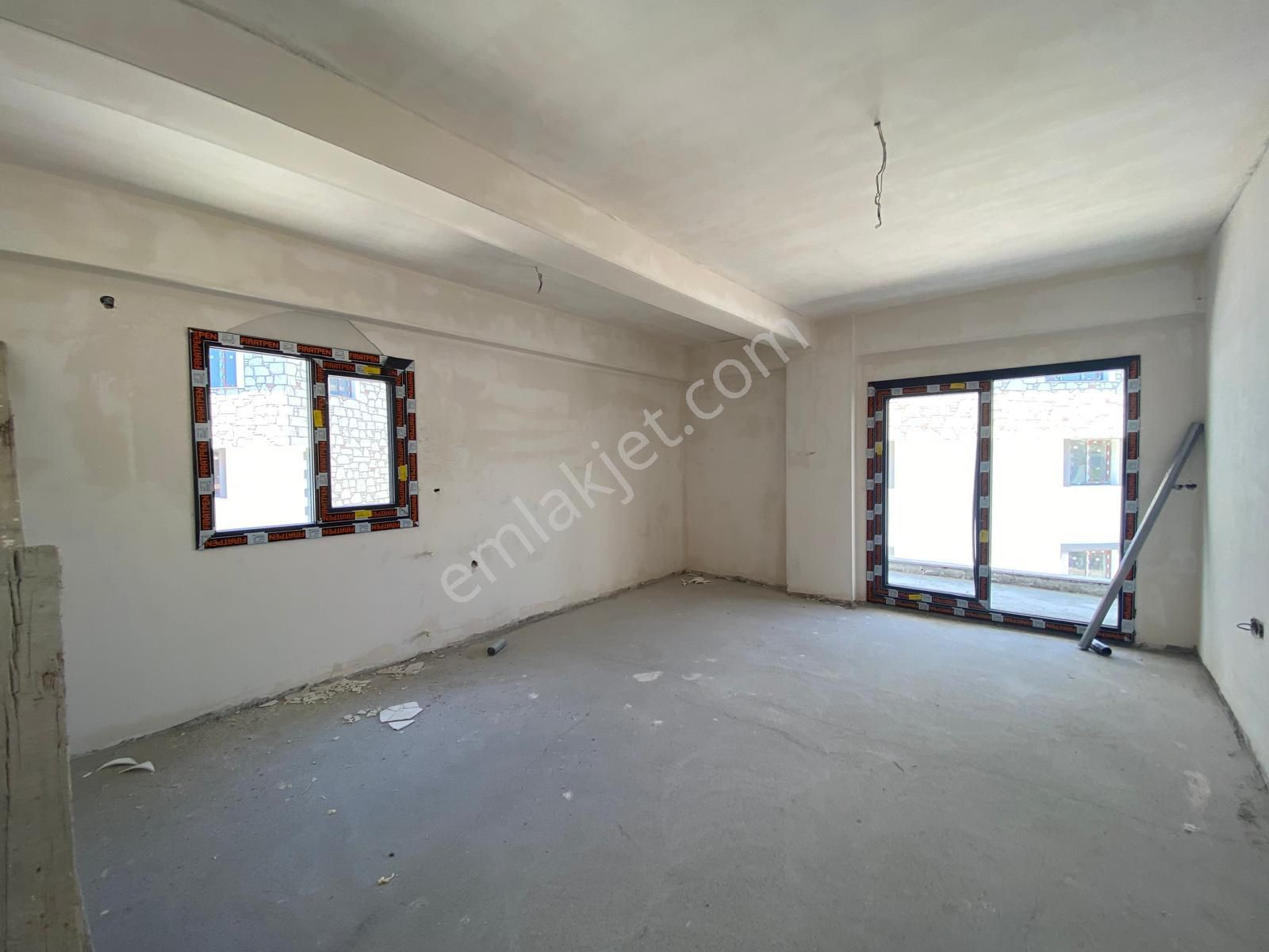 Bağarasında Satılık 3+1 Lüx Teraslı Daire