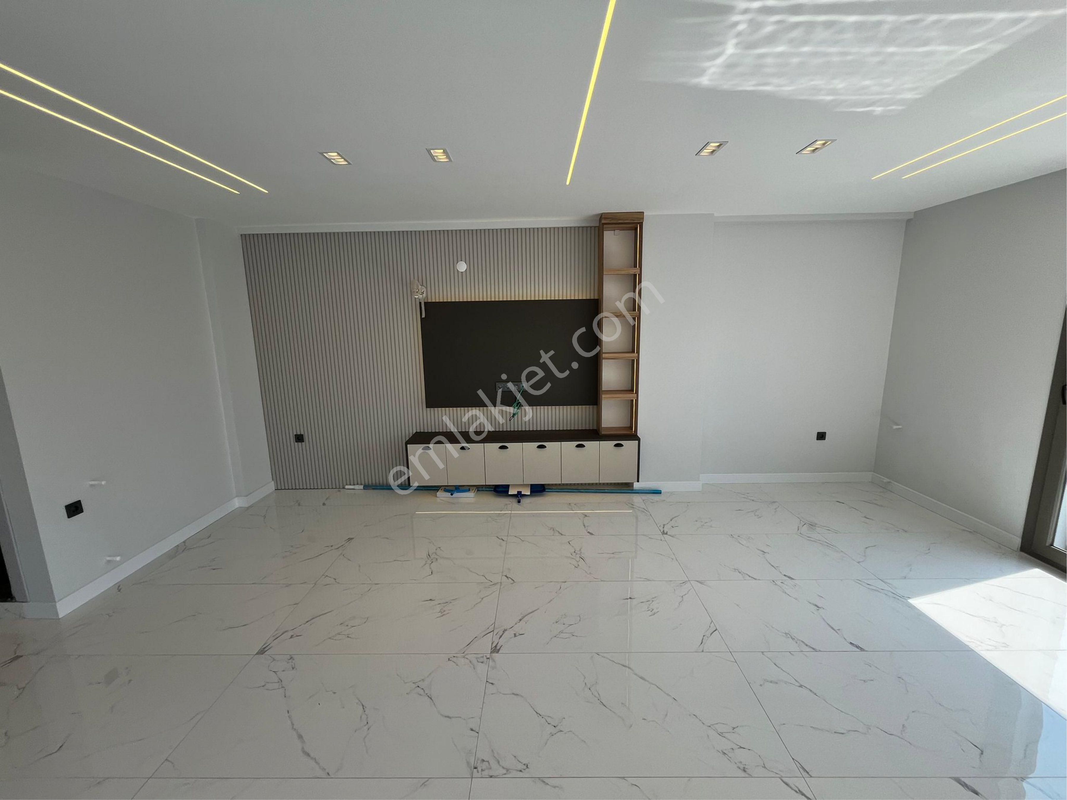 Doğa İçinde Denize 300 Metre Tam Müstakil Villa - Görsel 23