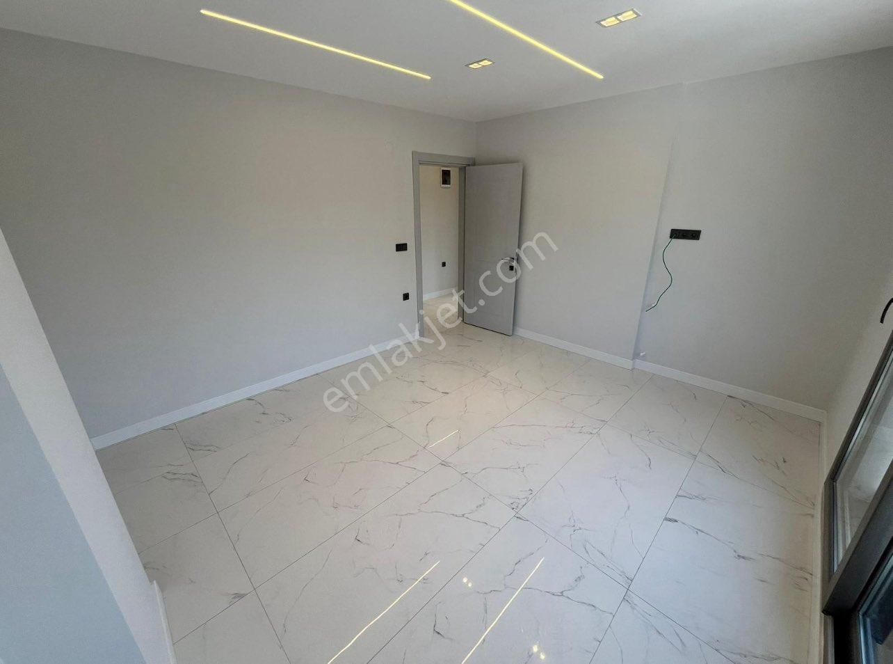 Doğa İçinde Denize 300 Metre Tam Müstakil Villa - Görsel 19