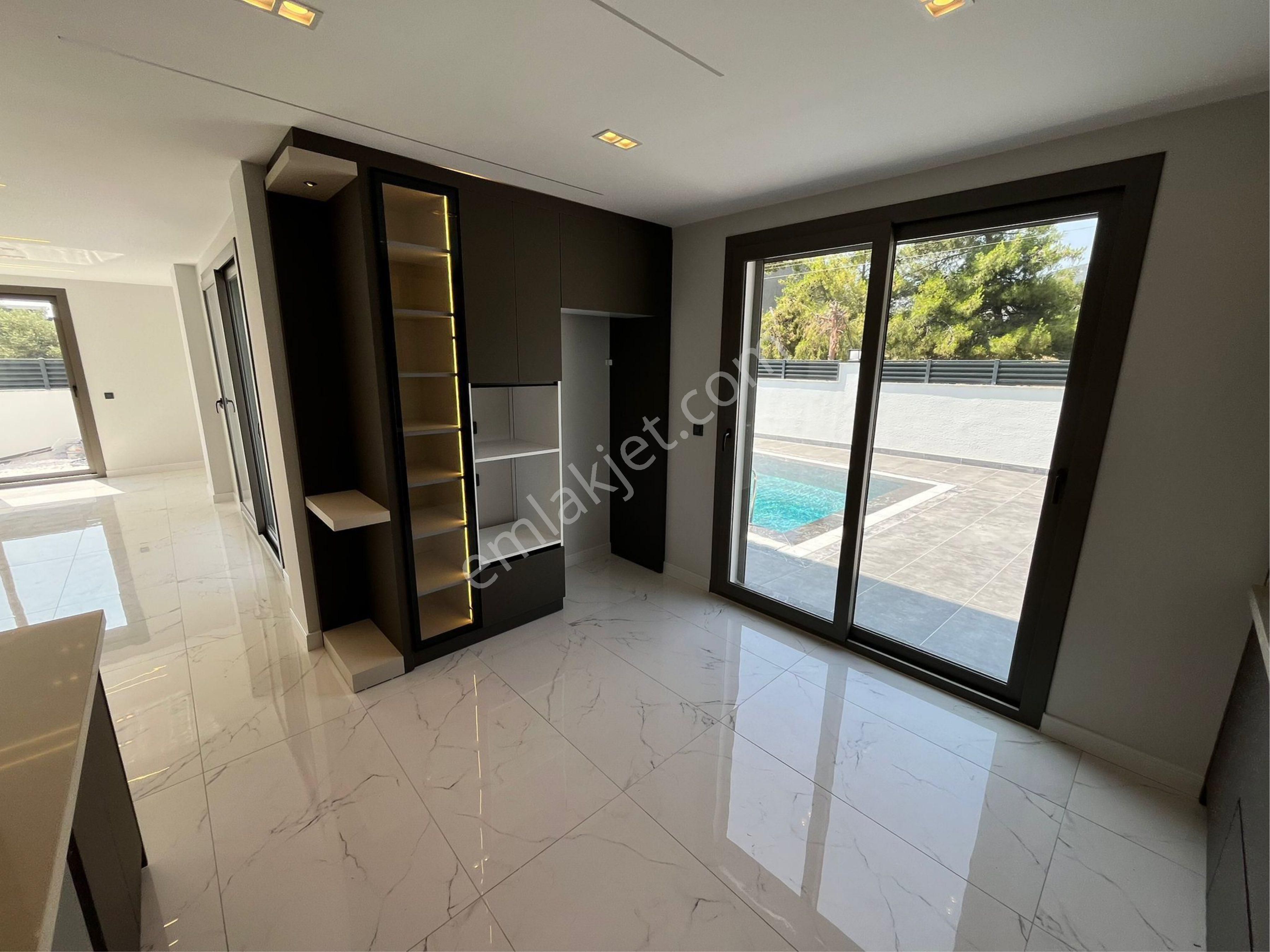 Doğa İçinde Denize 300 Metre Tam Müstakil Villa - Görsel 6