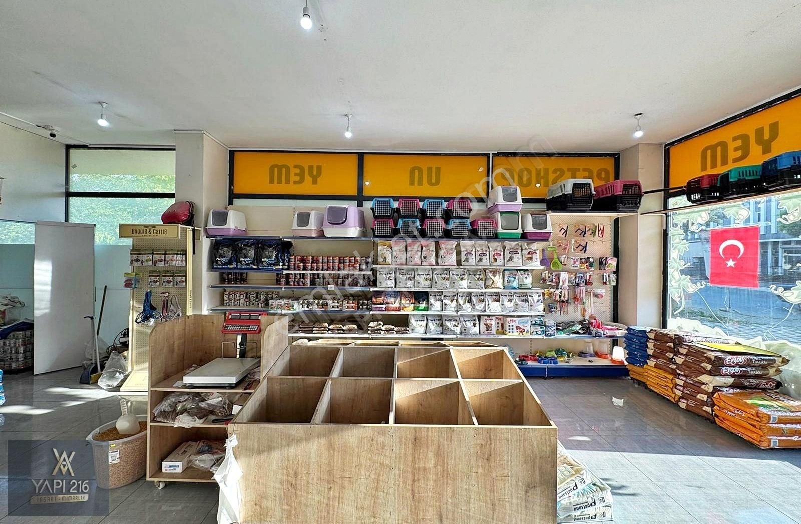 Yapı 216'dan Cadde Üzeri Pet Shop Devren Kiralık