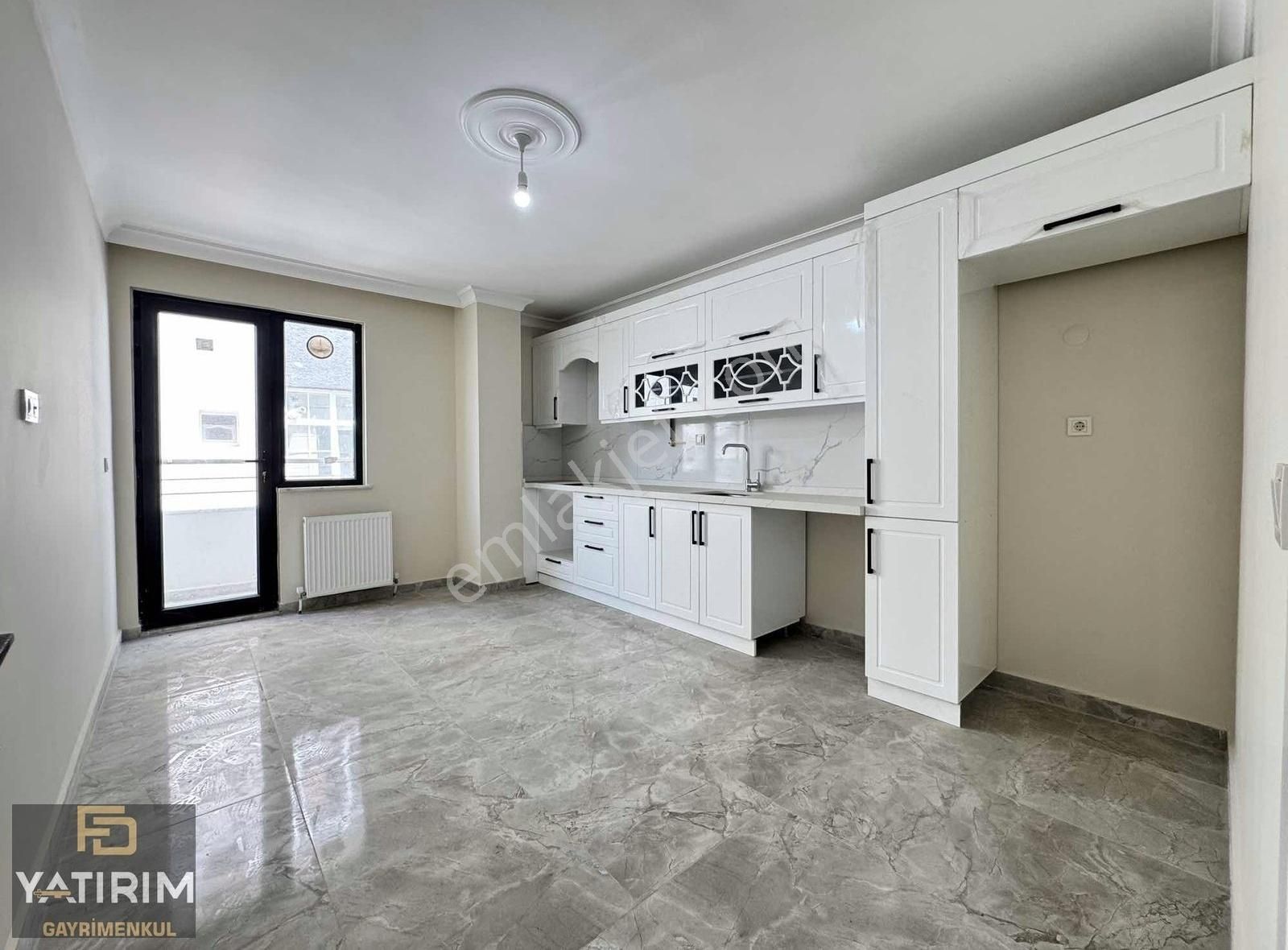 Fd Yatırım'dan Aşıroğlu Cad Yakını 3+1 140 M2 Satılık Orta Kat