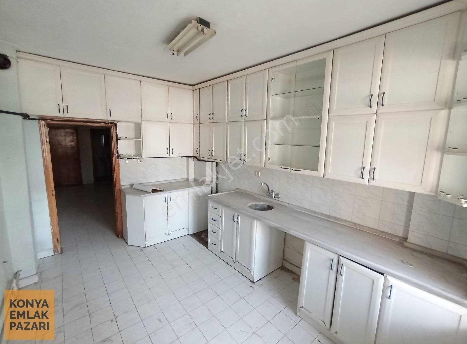 Uluırmak Çaybaşı Mah. 3+1 Çok Uygun Daire Yüksek Giriş Köşe Bina
