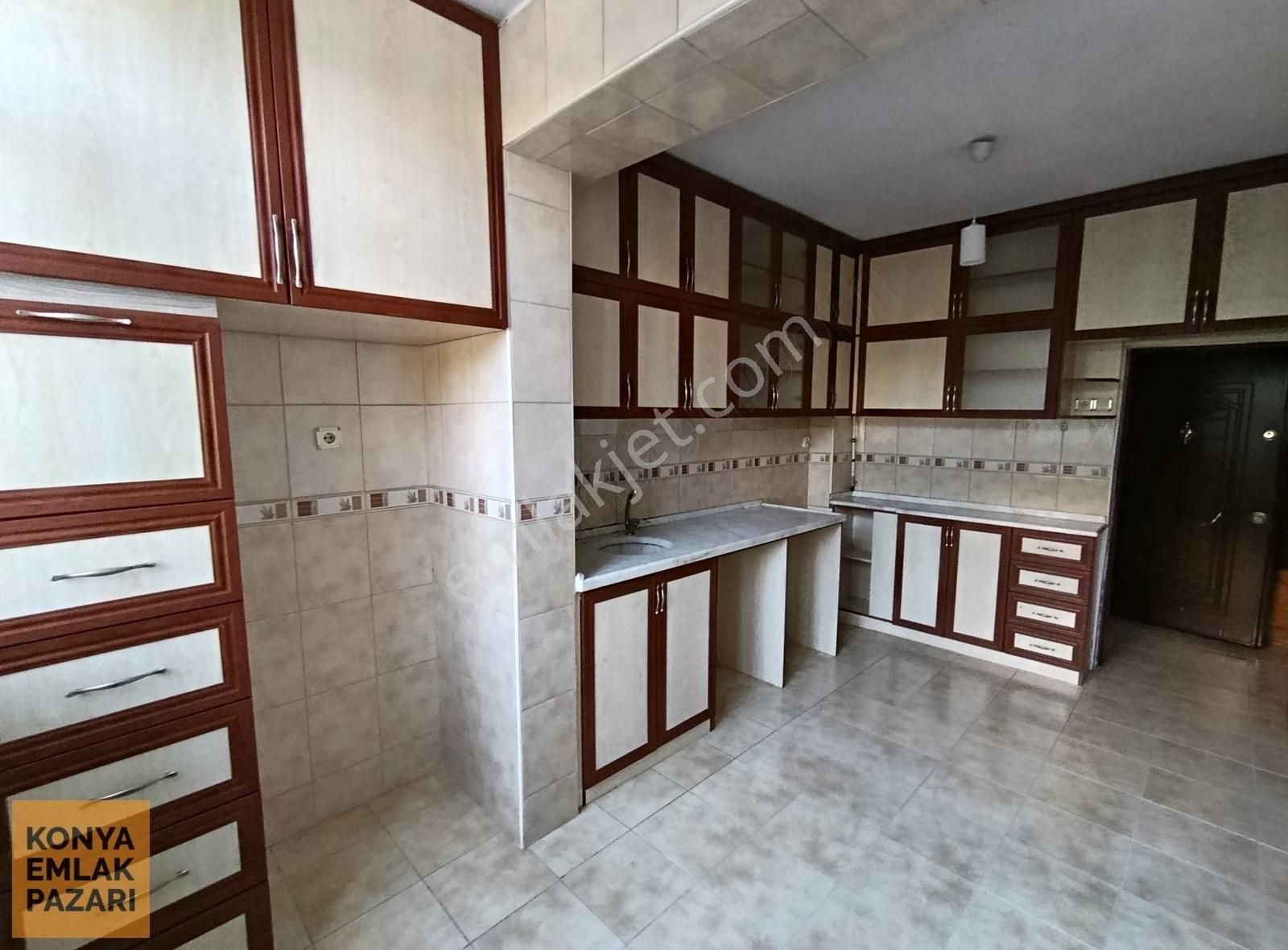 Boş Şeyh Şamil Mah. Bakımlı 2+1 Yüksek Giriş Barış Cad. Yanı