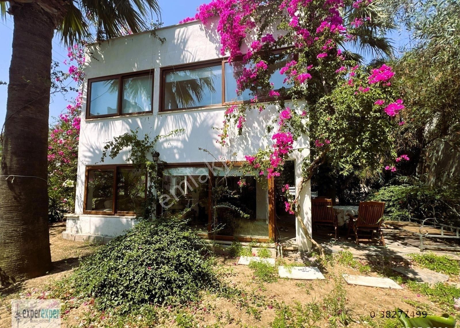 Bodrum Türkbükü Denize 100 Mt Mesafede Kiralık Müstakil Villa