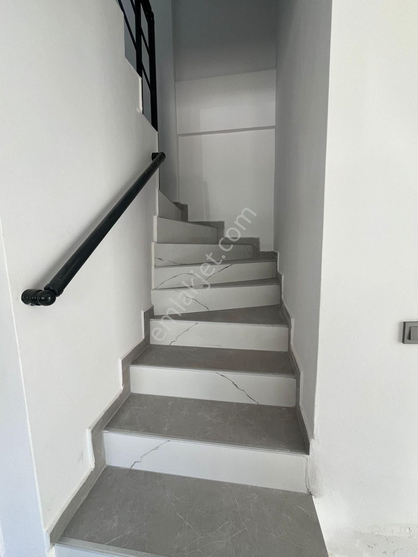 Muteşem Proje 1. Etap Bölgenin En Yeni Sitesinde 3 + 1 Villalar - Görsel 4