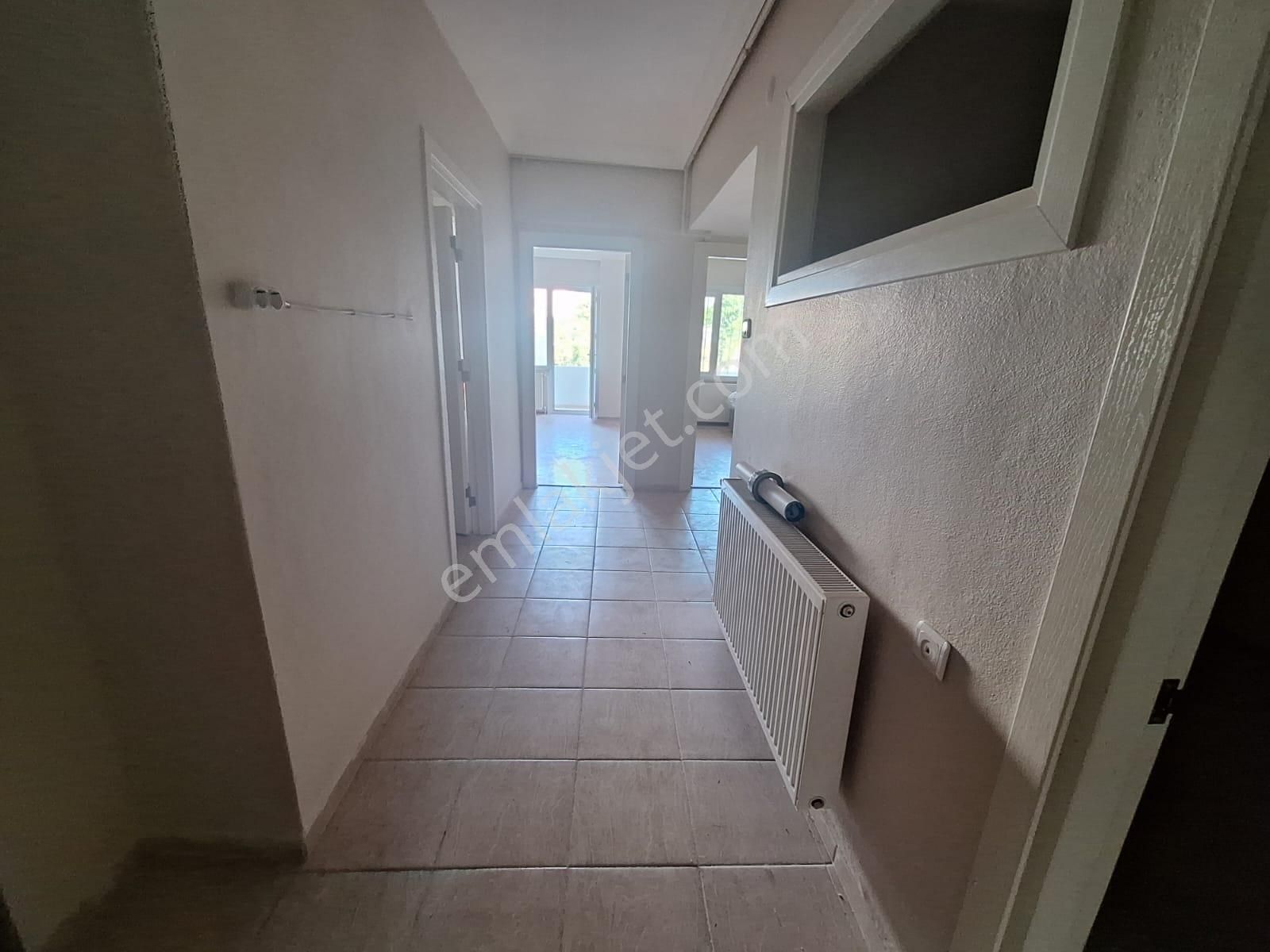 Yalova Çınarcık Harmanlarda Satılık 2+1 Masrafsız Daire