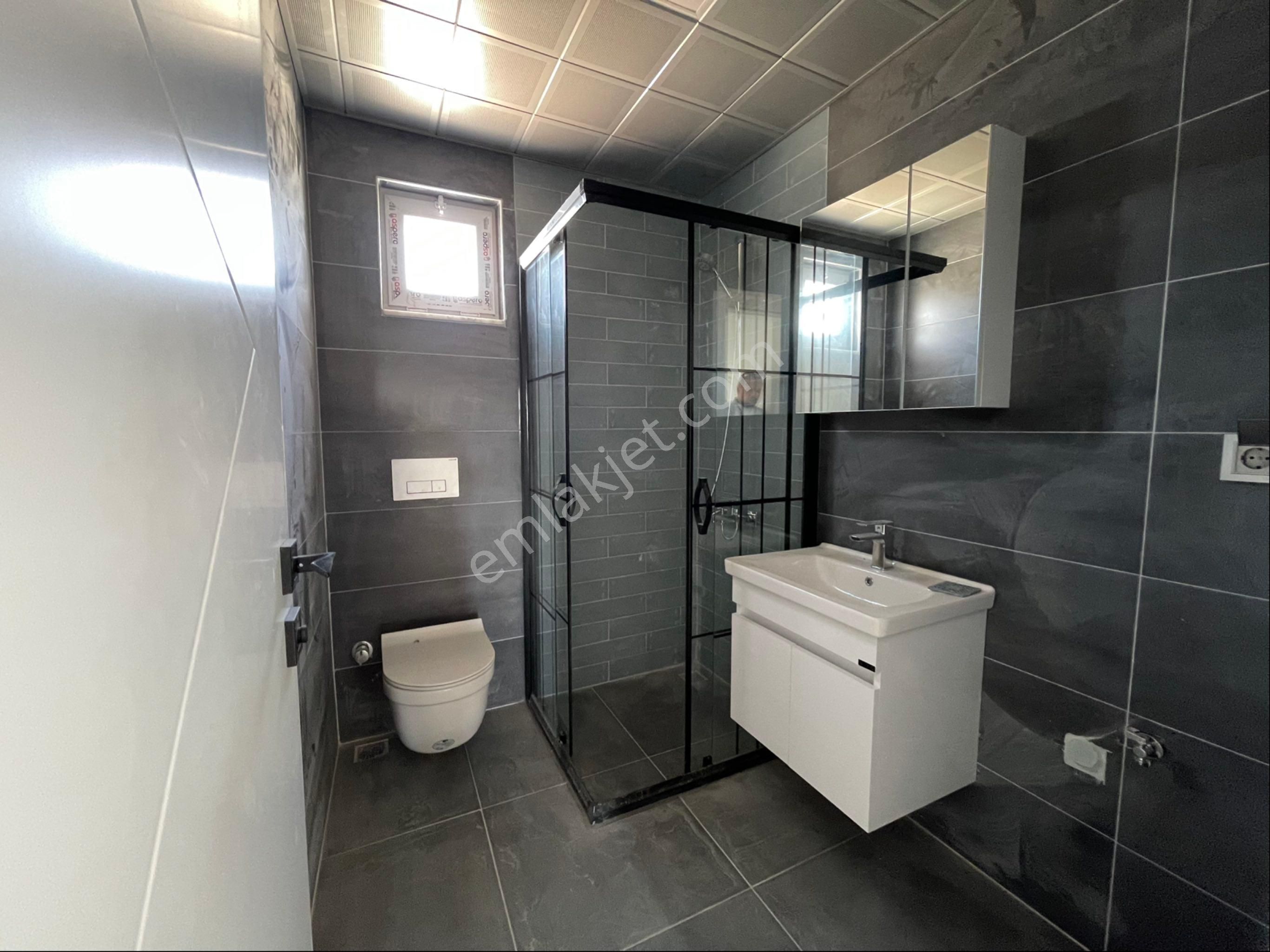 Realty World Anka’dan Yeniköy Merkezde Sıfır Bina 2+1 Ayrı Mutfak - Görsel 26