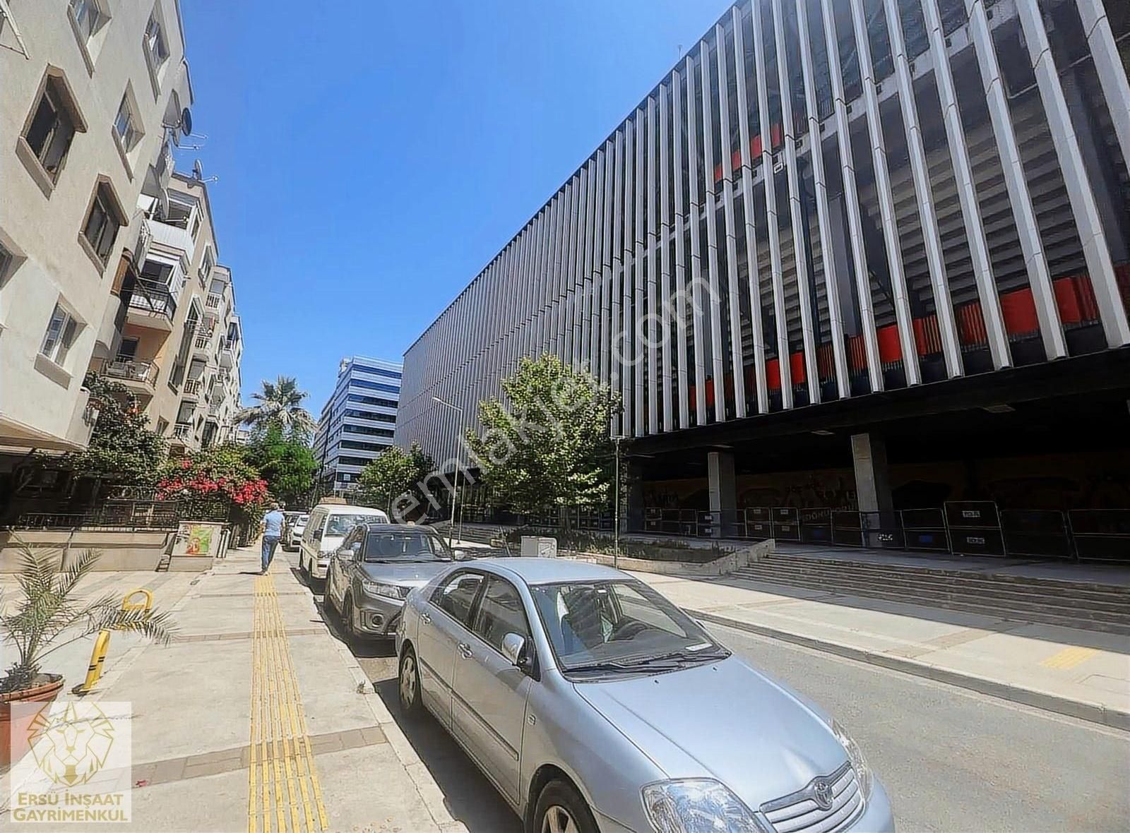 Ersü'den 3+1 125m2 Göztepe Stadyum Karşısı Ferah Daire
