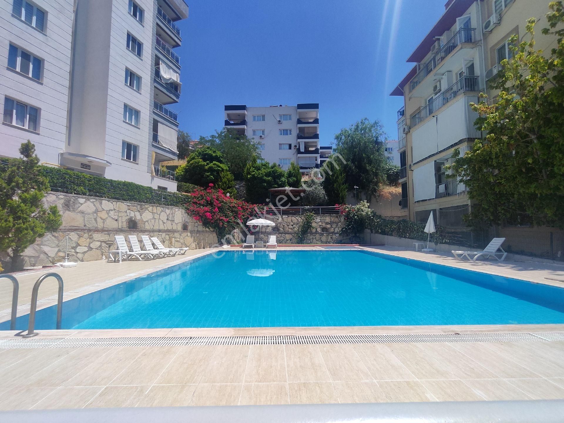 Acil Satılık Havuzlu Lüks Daire - Görsel 3