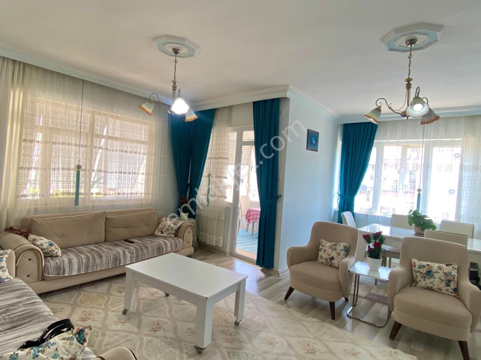 Dokuma Ulus Mahallesi 2+1 145 M2 Fırsat Satılık Daire