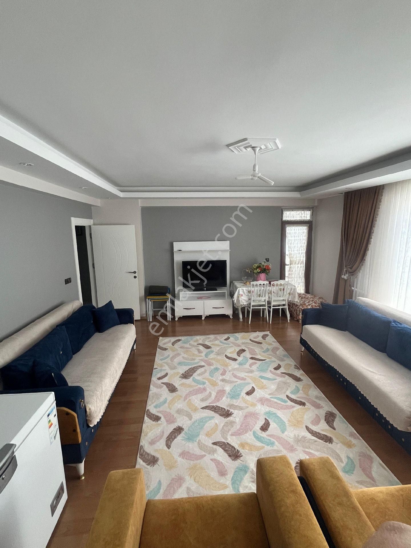 Üç Kuyularda 3+1 Temiz Bakımlı Satılık Daire