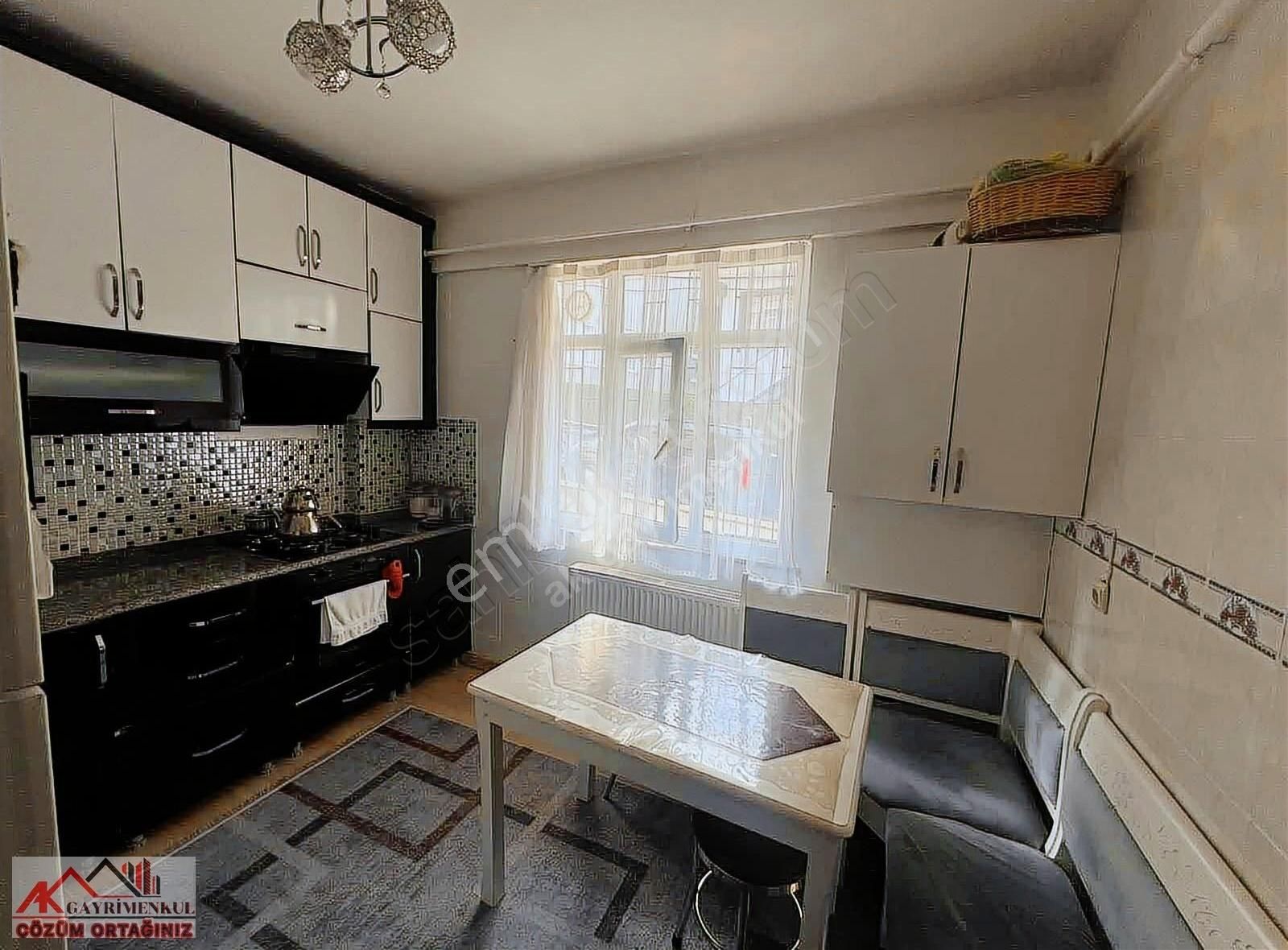 Darıca Fevziçakmak Mah Arakat Konumunda Geniş 2+1 Satılık Daire