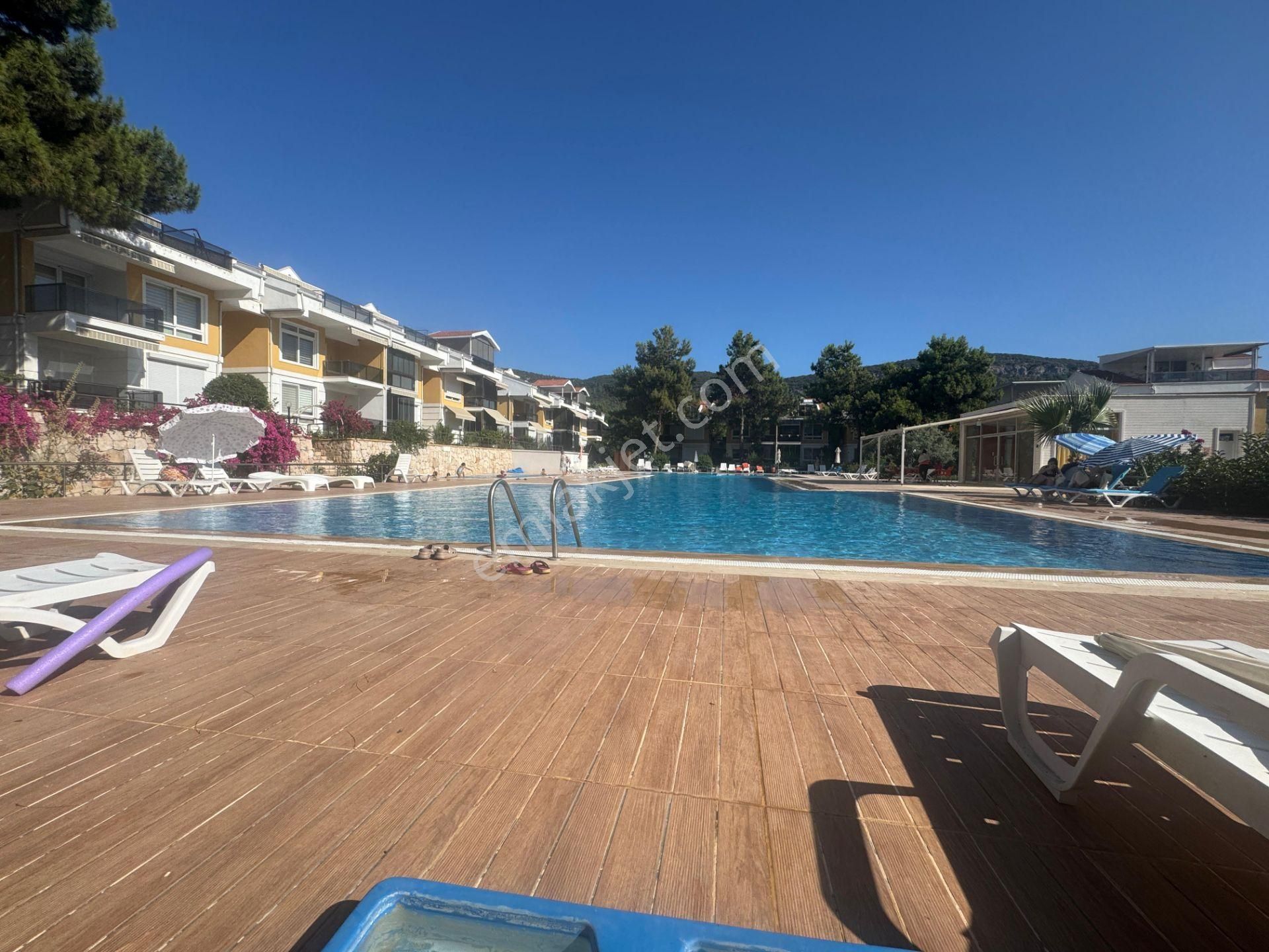 Didim Akbükte Olimpik Havuzlu Defne Park Sitemizde 3+1 Ayrı Mutfaklı Eşyalı Kat Dubleximiz Satılık - Görsel 5