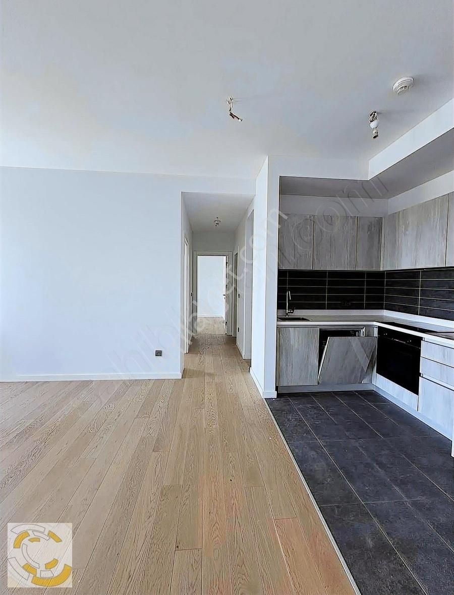 Boş! Bulvar Loft 2+1 Bulvar Cephe Satılık Daire