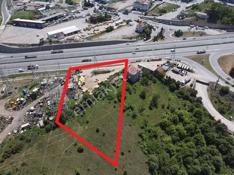 Satılık Ticari İmarlı E - 5 Cepheli Arsa Gebze