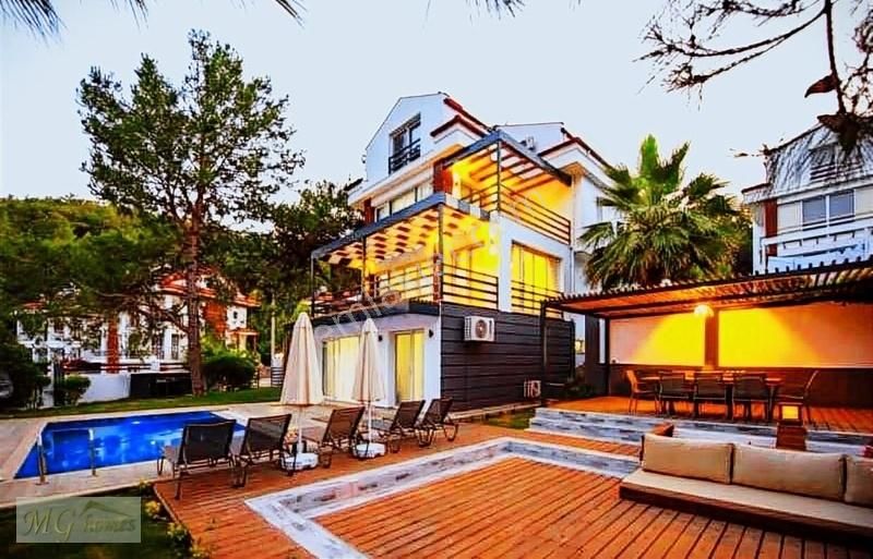 Fethiye Ölüdeniz Hisarönü Satılık 4+1 Lüx Villa