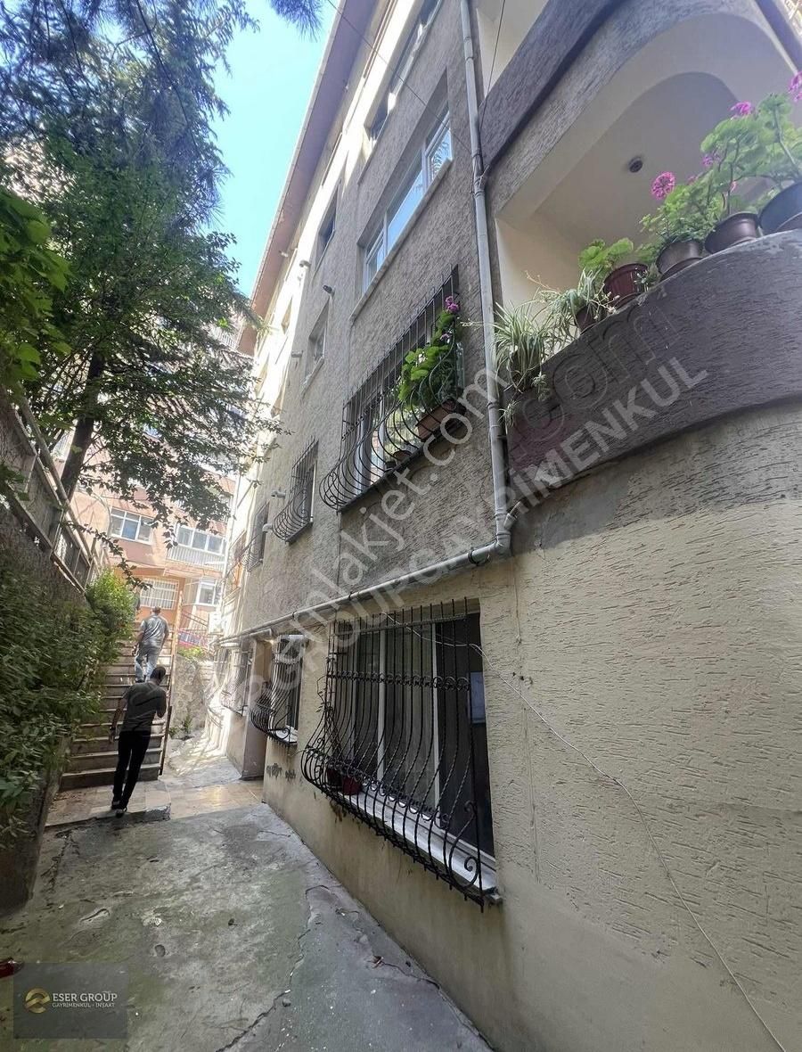 Eser'den Satılık Şişli Merkezde 2+1 Satılık Daire