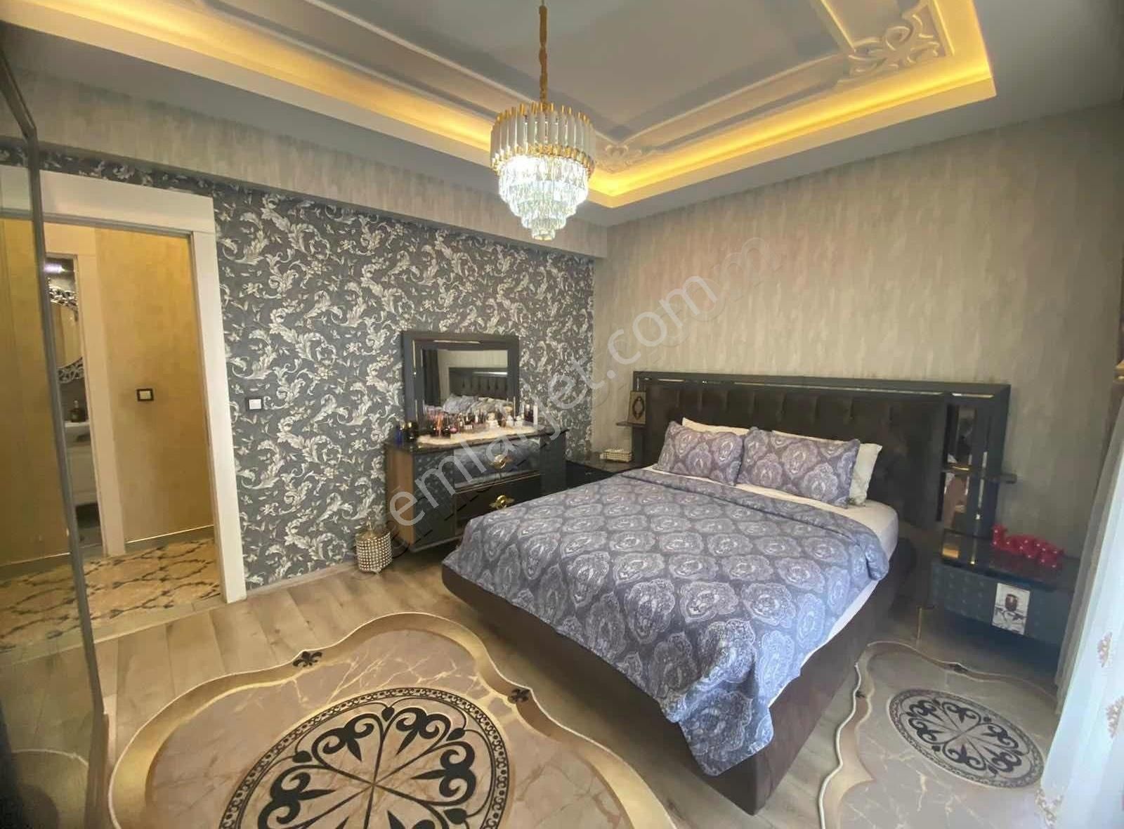 Arslantürk Gayrimenkulden Bülbülzadenin Merkezinde 3+1 Daire