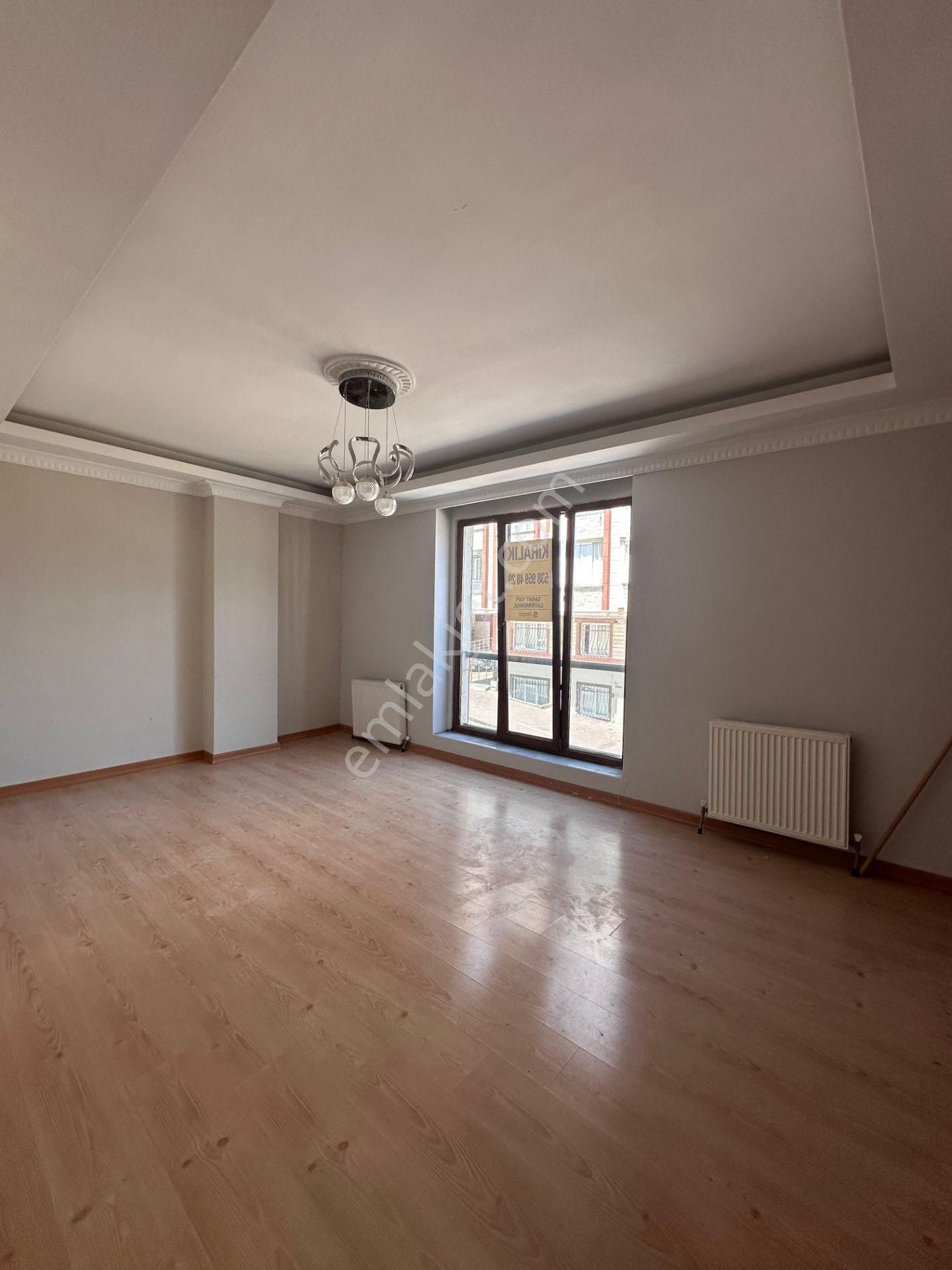 Metrobüse 15 Dk Yürüme Mesafesinde Kiralık 2+1 Daire
