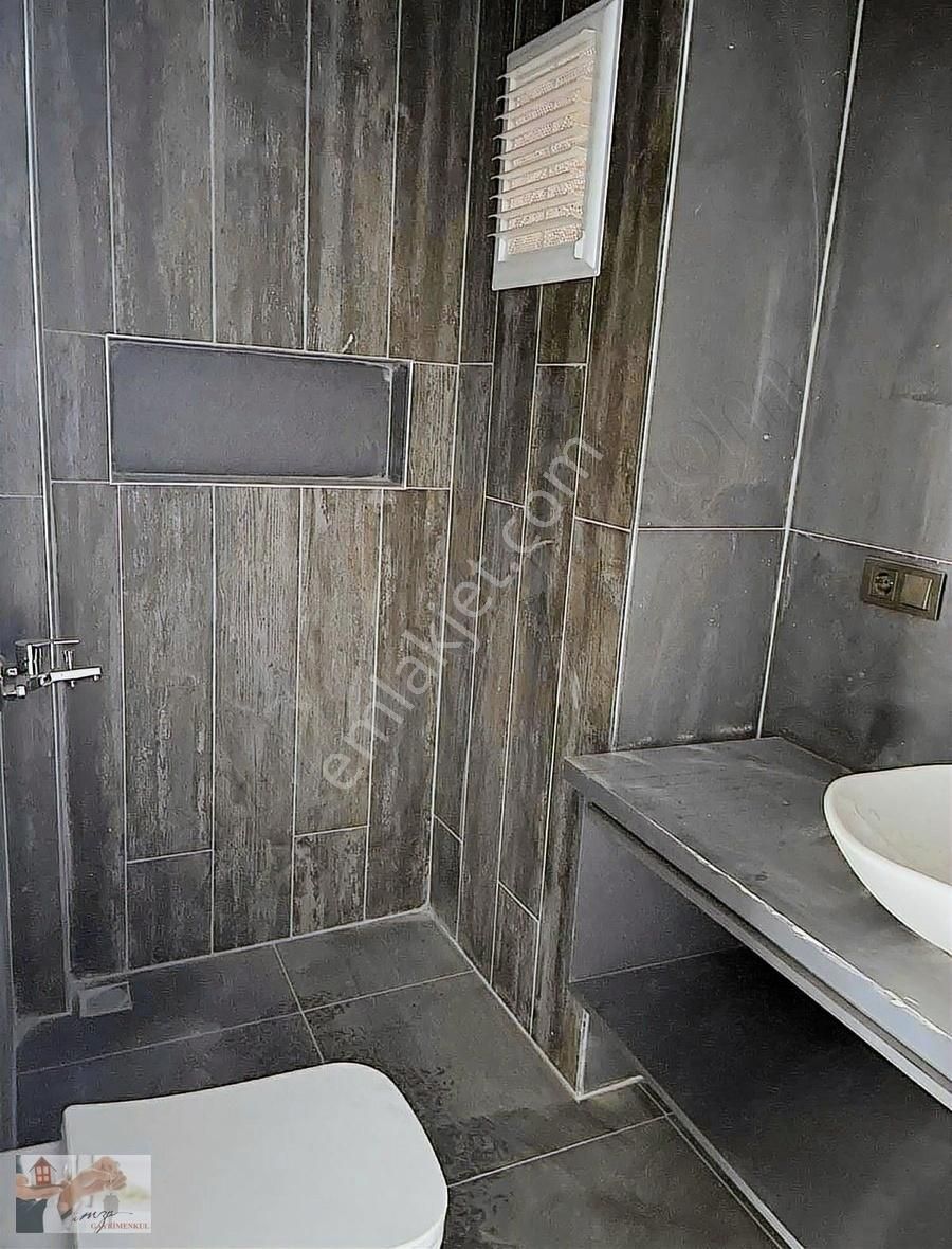 Bilecik Merkezde Satılık Lüx Sıfır 1+1 Daire